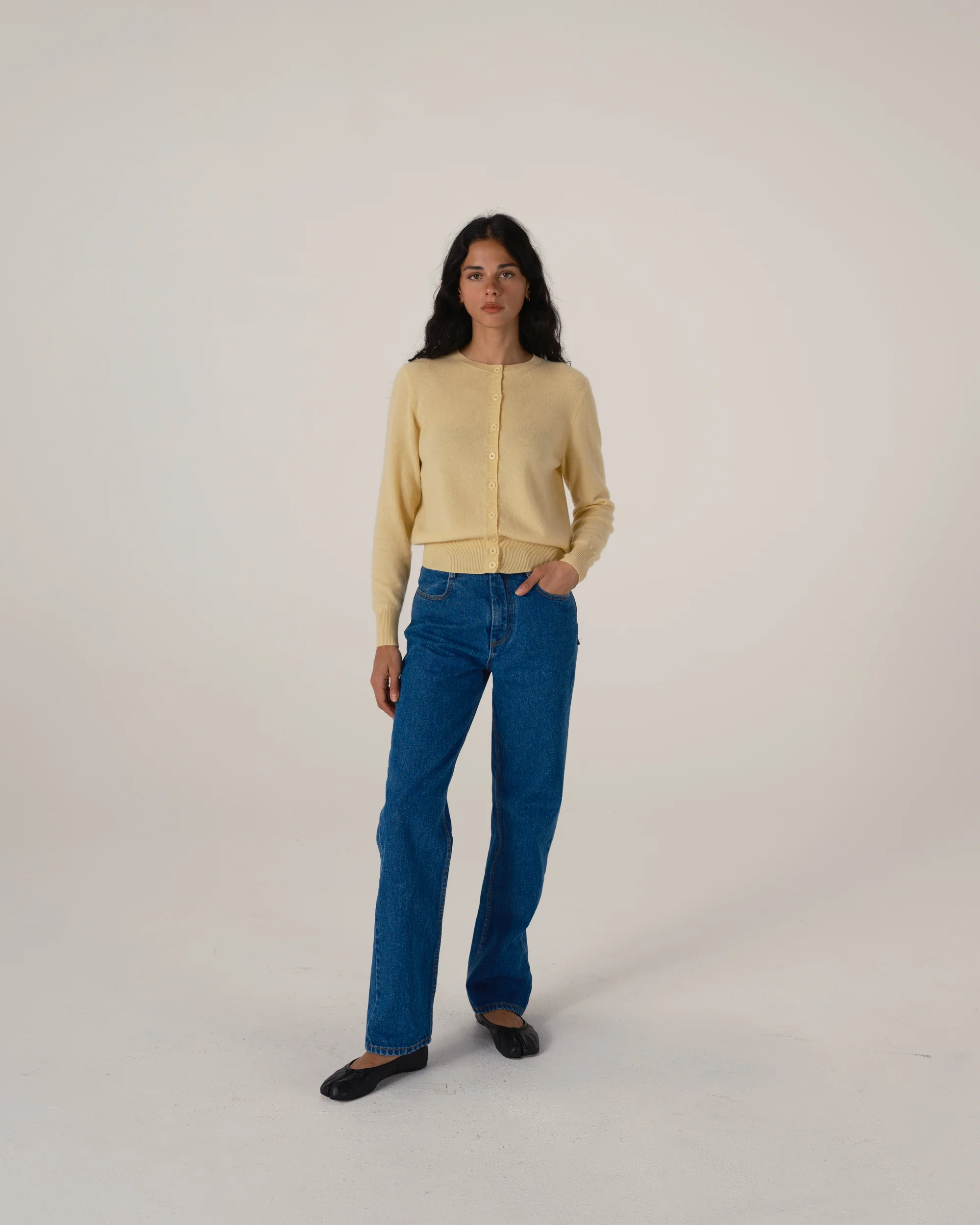 Women's Cashmere Cardigan - Image 12