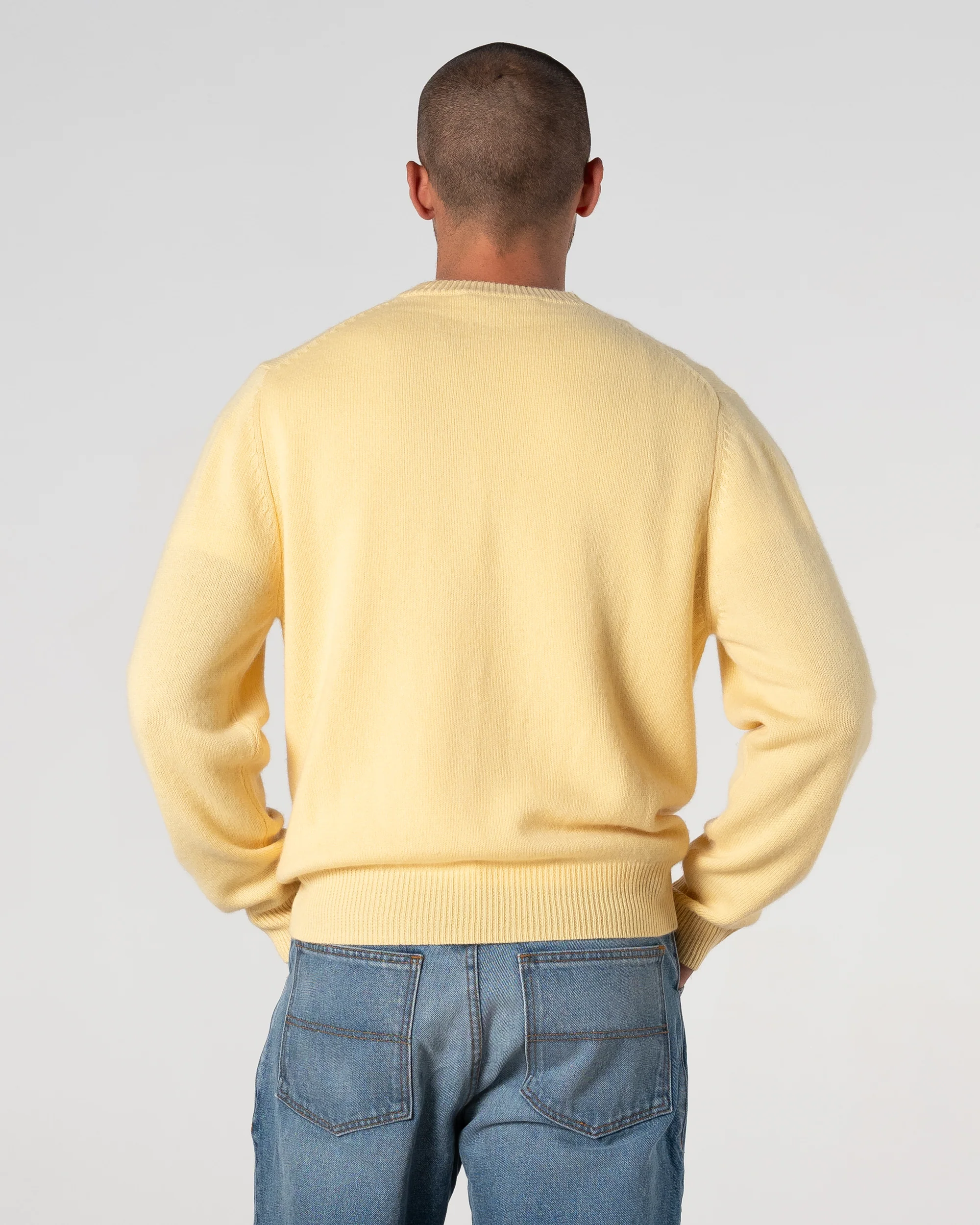Cashmere V-Neck Knit - Image 11